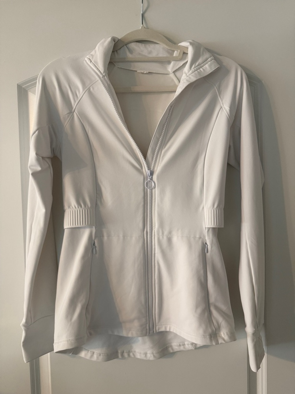 Fabletics Trinity Performance Jacket Small - Picture 3 of 4